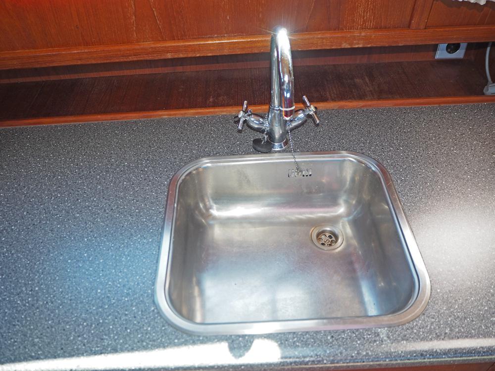 Salon, H&eacute;bergements